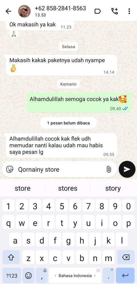 Screenshot testimoni WhatsApp dari Ana pengguna Ukhtiy
